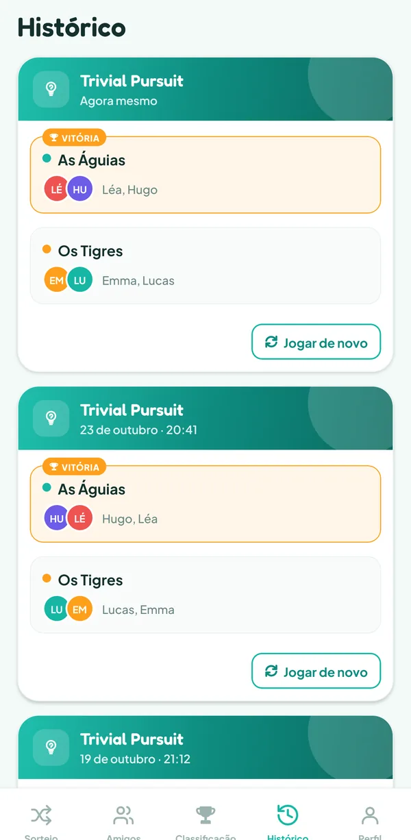 Tela do Teamzy: a partida de Trivial Pursuit no histórico, vencida pelas Águias